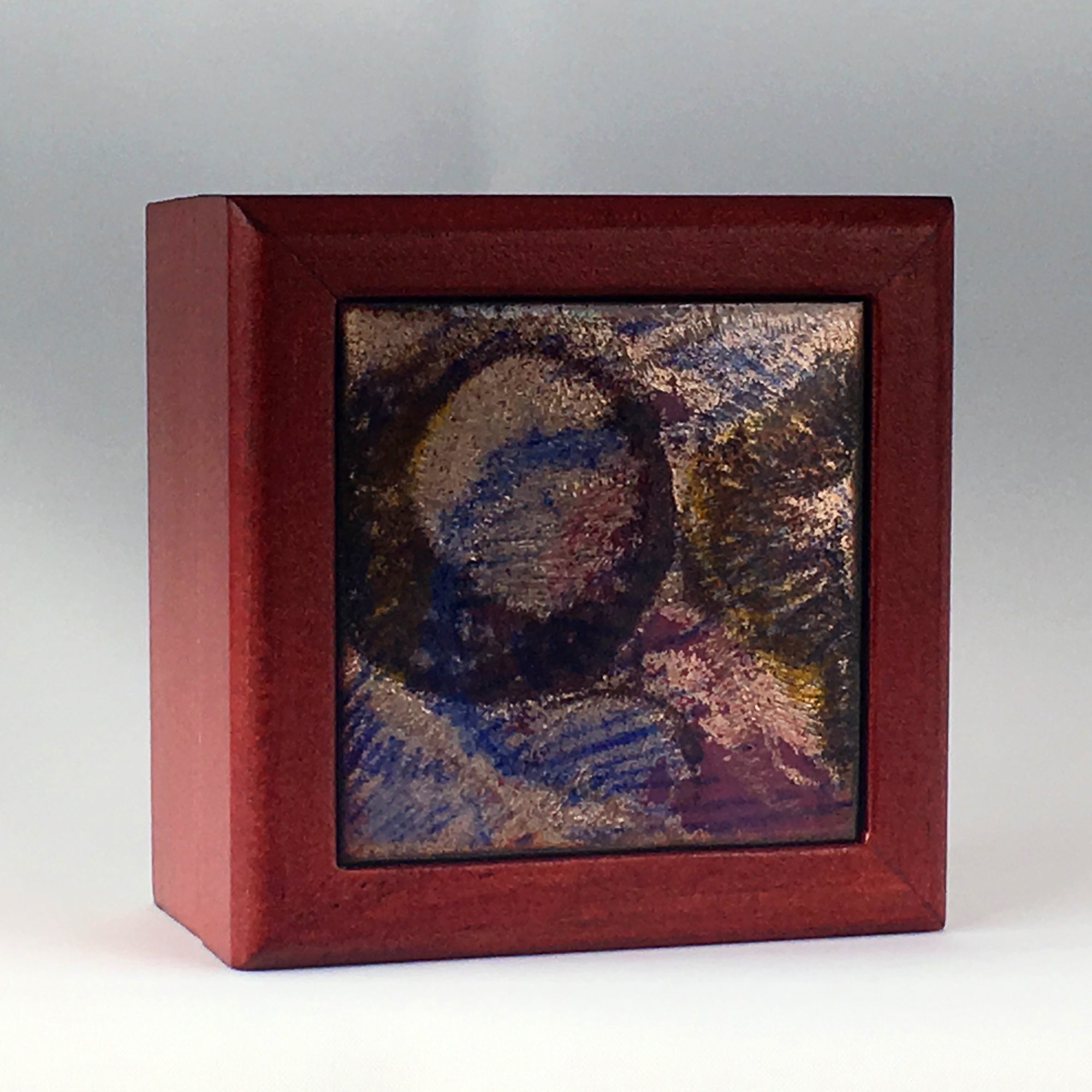 Camille Patton Abstract Circle Vitreous Enamel Inlay in lid of wooden box