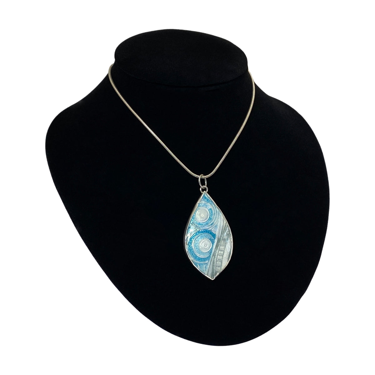 Camille Patton Pearly Blue Cosmos Jewelry Necklace S04