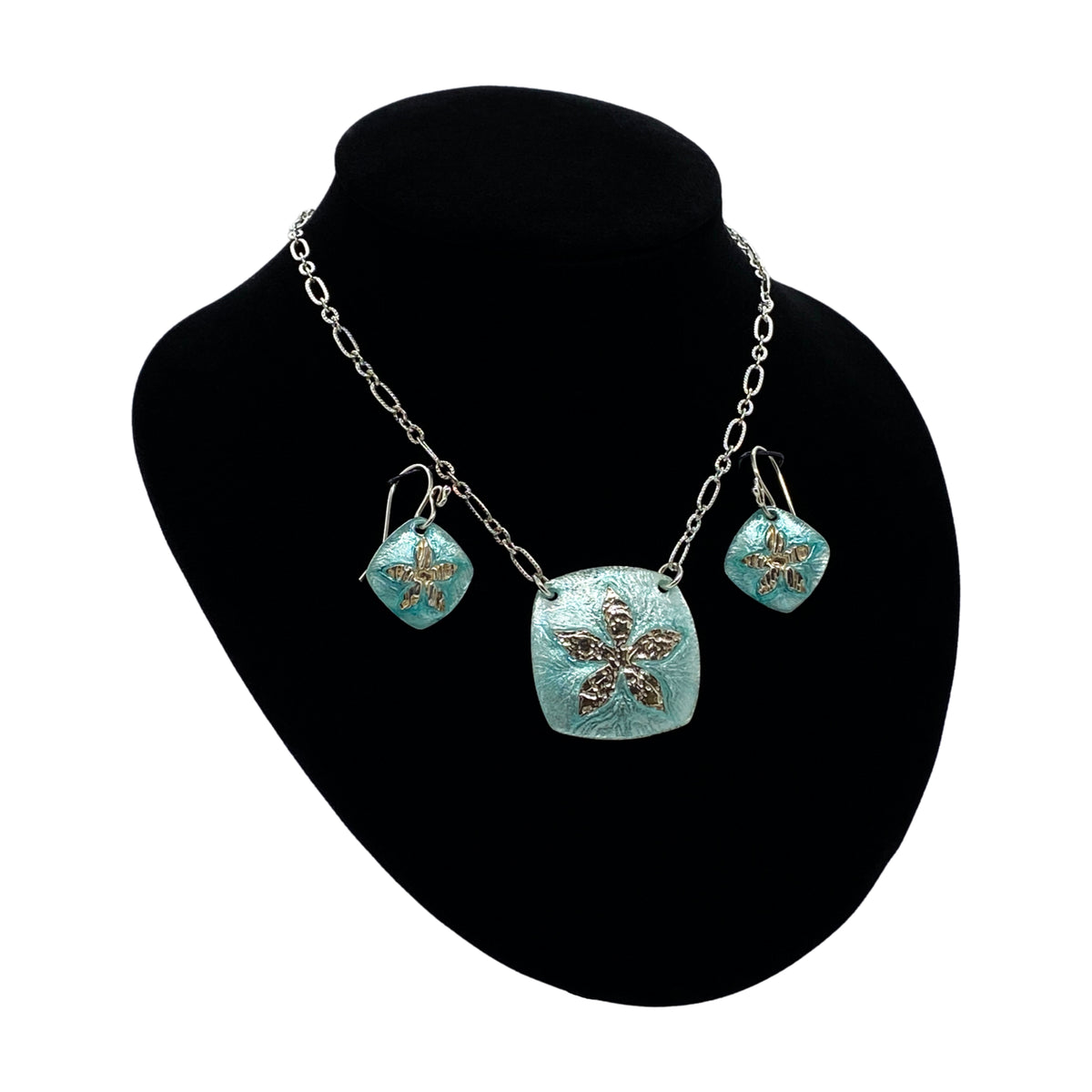 Camille Patton Pearly Posy Cosmos Jewelry Set S02