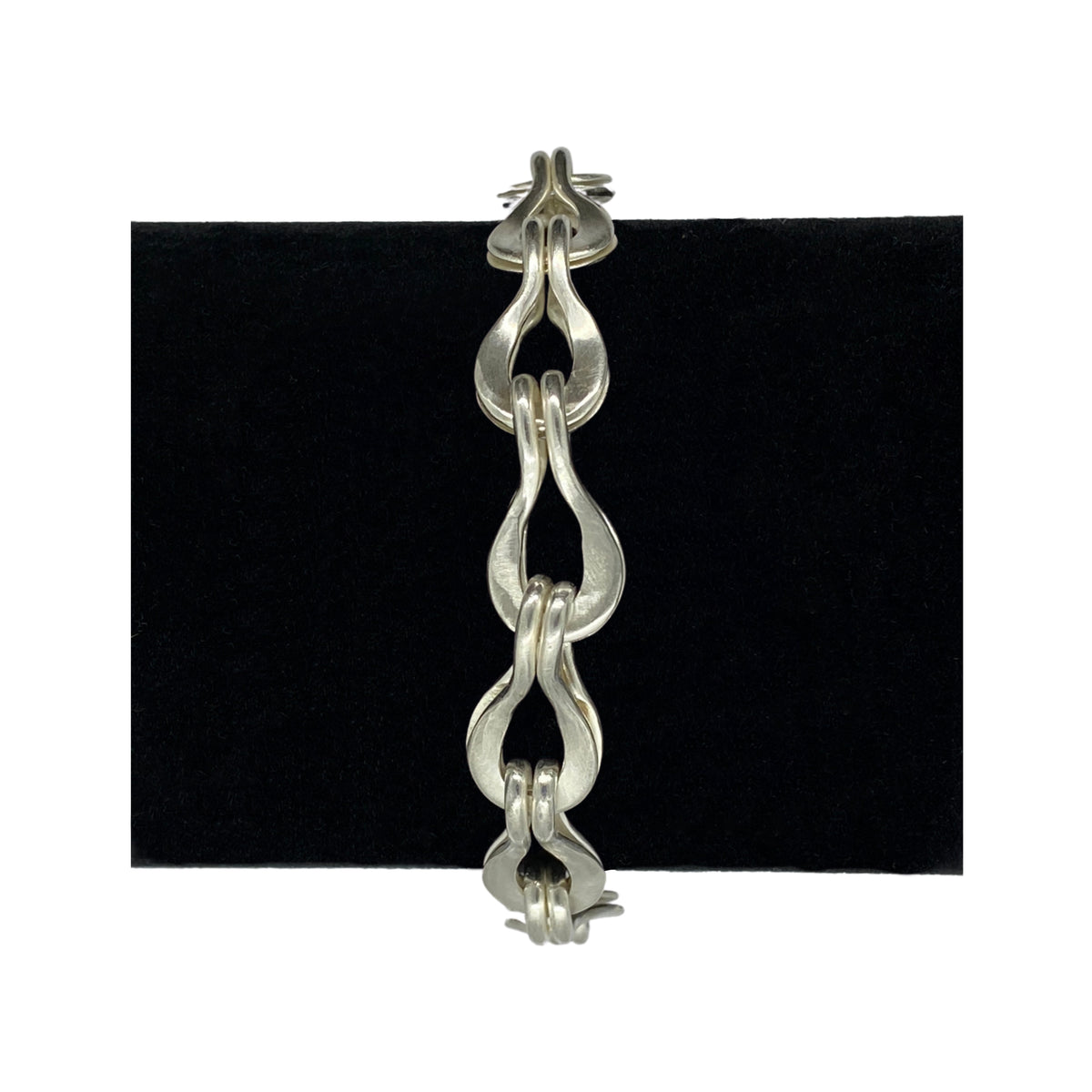 Camille Patton Silver Sailor Wire Jewelry Bracelet S03