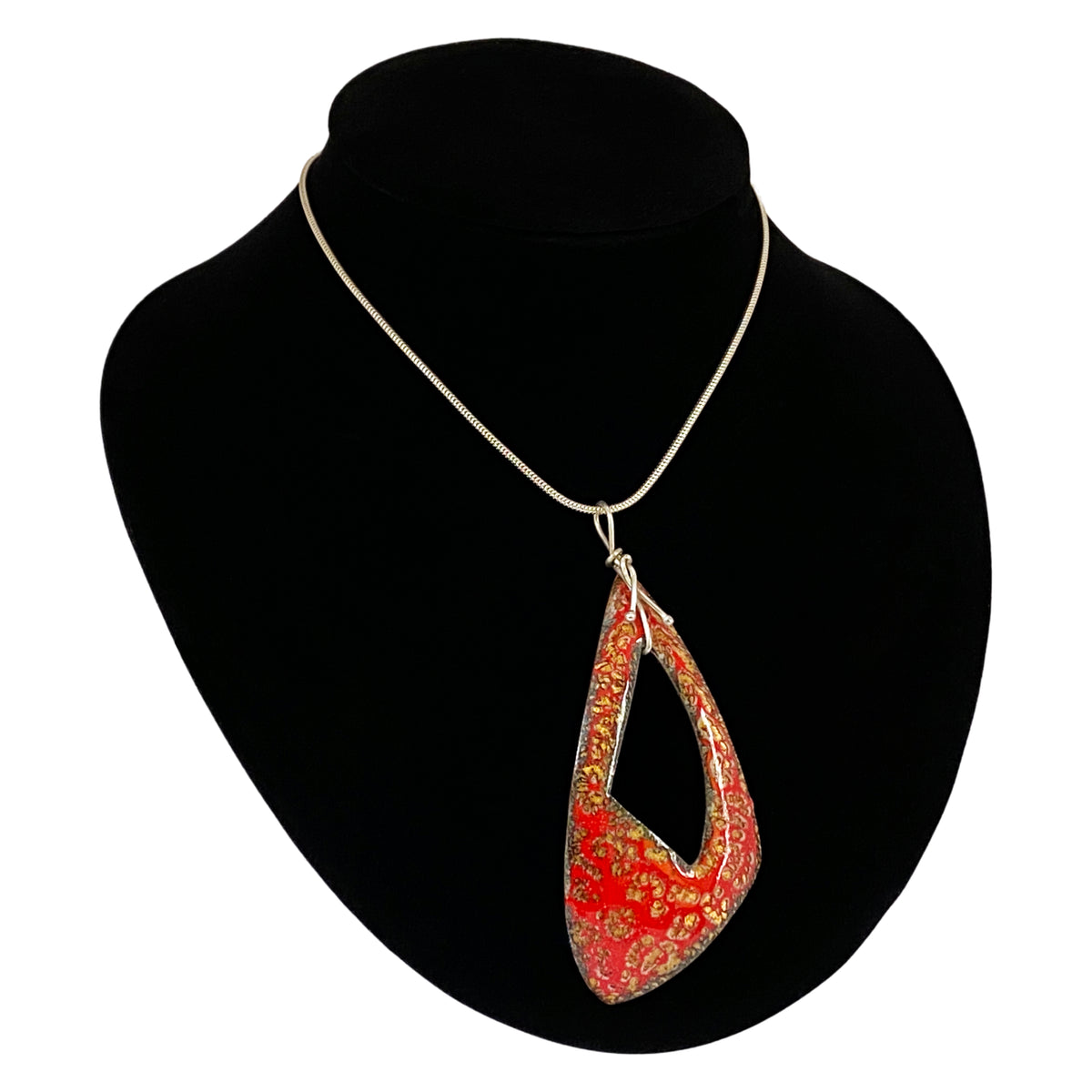 Camille Patton Tango Head Over Heels Jewelry Necklace S04